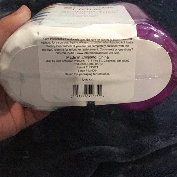 NWT Stainless Steel water bottles - Picture 2 of 2